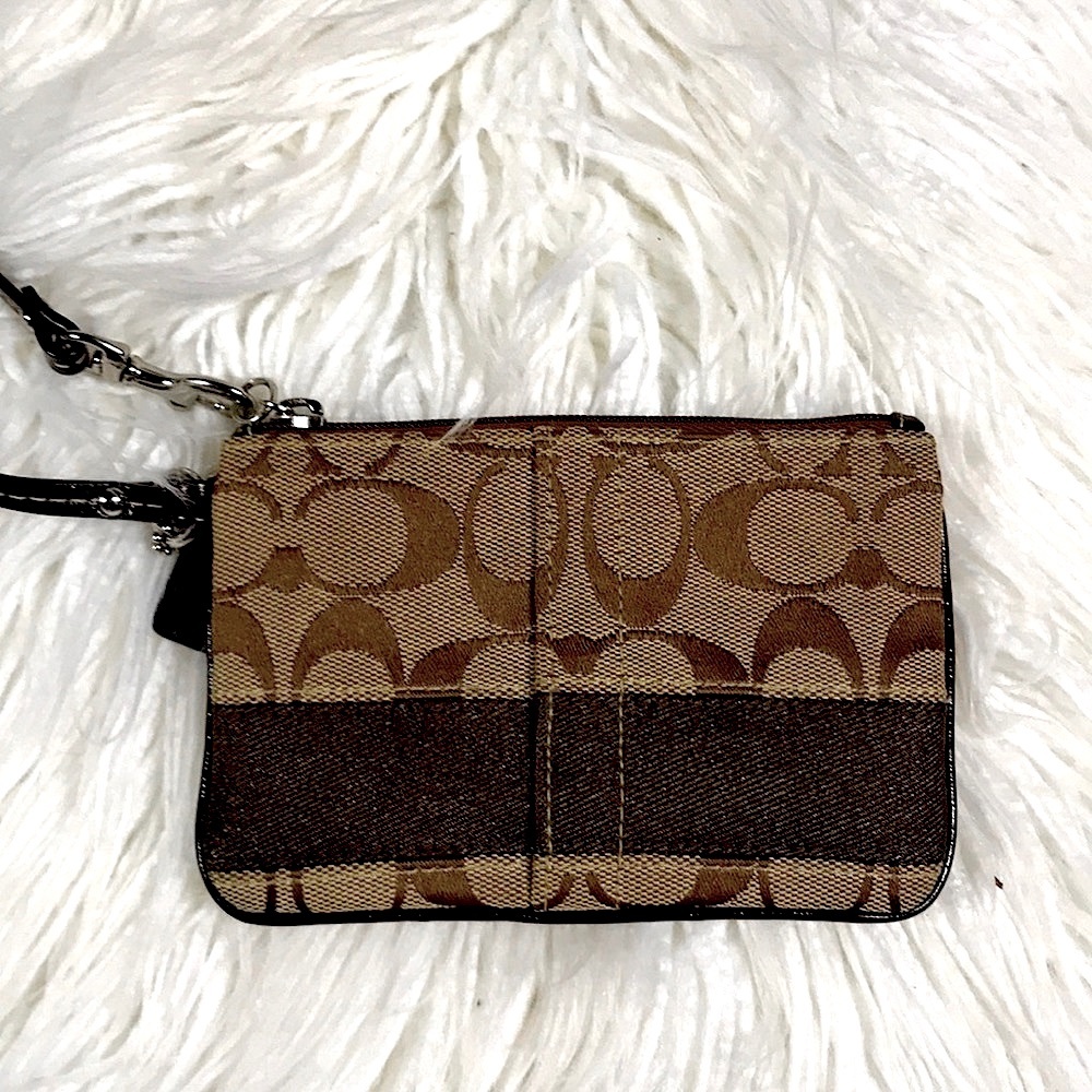 COACH Vintage Wristlet